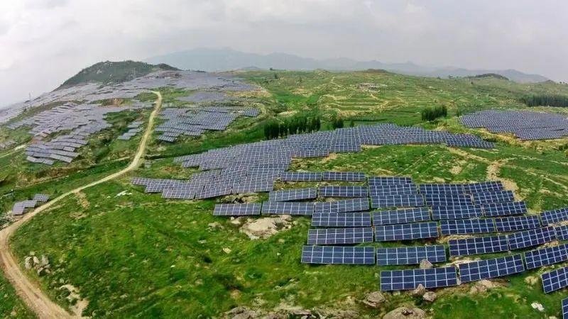 中國十三省最大光伏電站在這里！欽州康熙嶺的光伏電站能排上號了嗎？